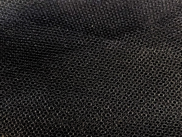 04 (BLACK)