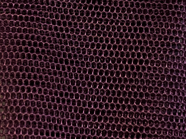 G407 (18-1411 TPG)